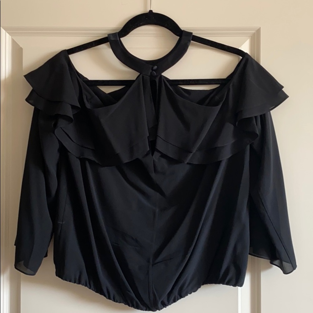 Alice + Olivia Black Off-Shoulder Ruffle Halter Blouse - Picture 6 of 7